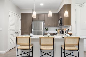 Kitchen island*